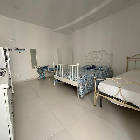 Vic O Mar Guest house