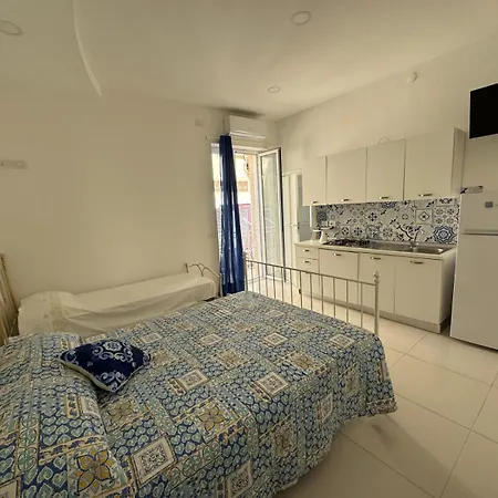 Vic O Mar Guest house