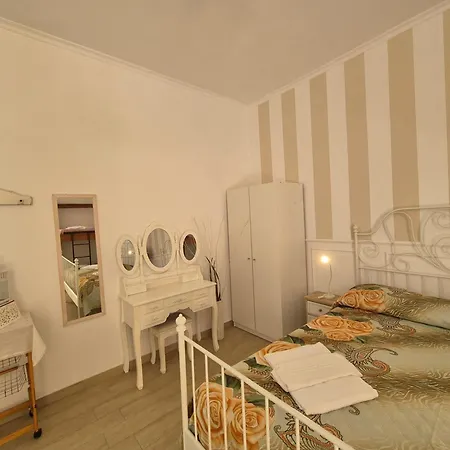 Vic O Mar Guest house